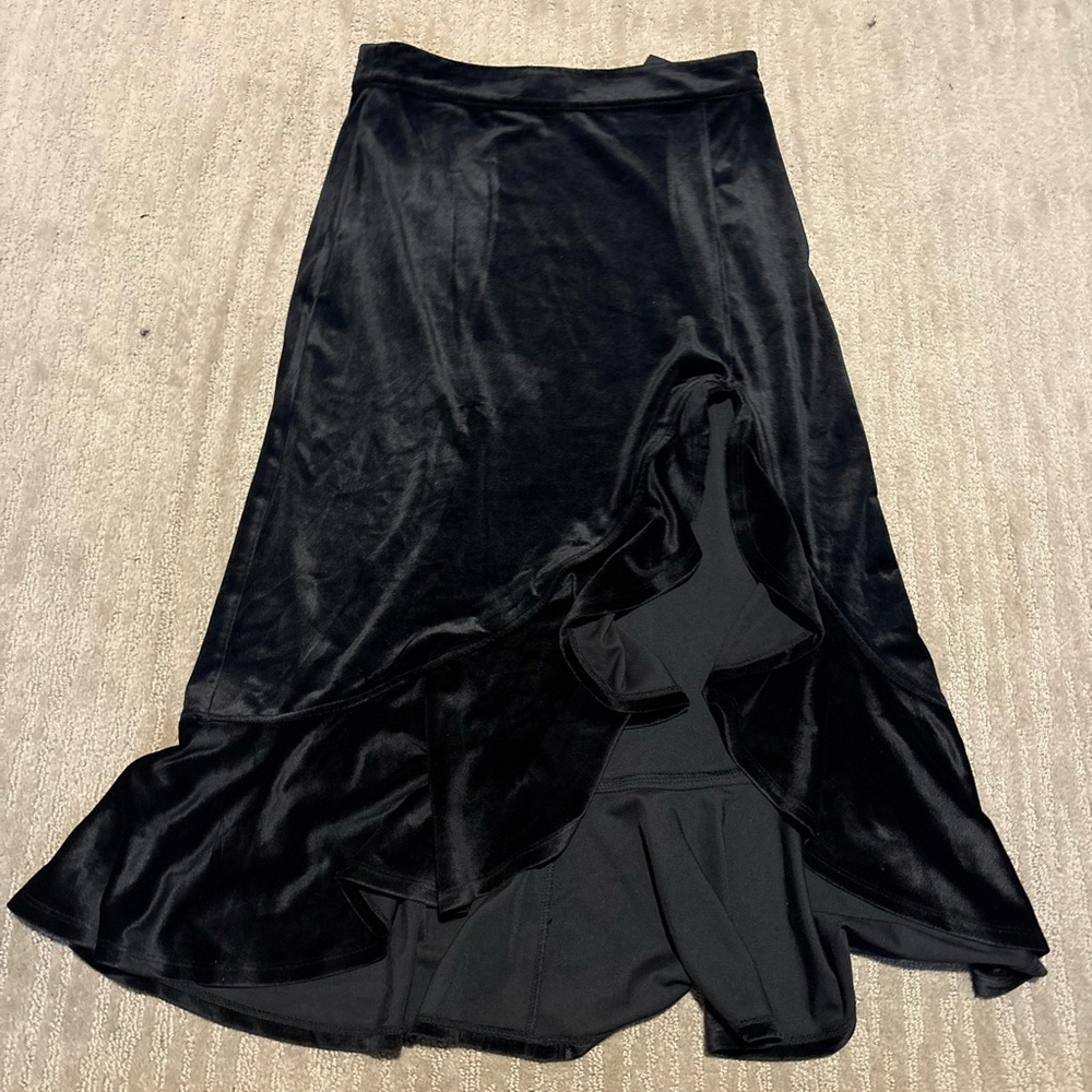 Forever 21 Black Velvet High-Low Ruffle Skirt